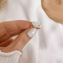 Anel de Prata Legitimo 925 Banhado a Ouro Branco - Modelo Coração Chapado - Coração Puro