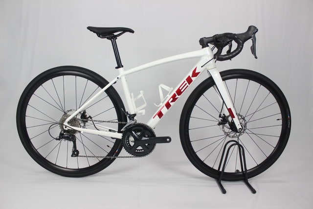 TREK 「トレック」 DOMANE AL 3 DISC (GEN 3) 2021年モデル