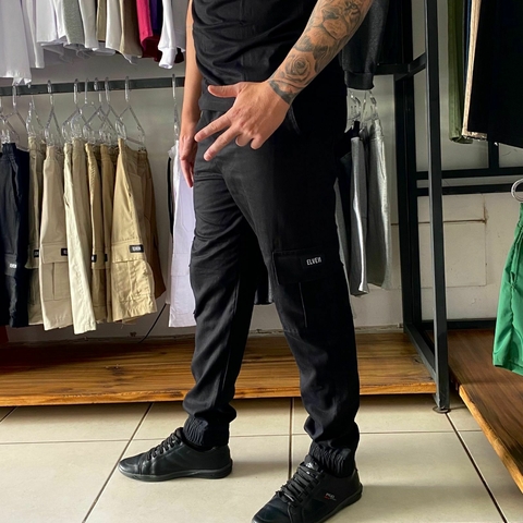 Calça Cargo Jogger Elven - Preta
