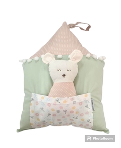 Almofada casinha coelha