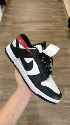 Nike Dunk SB Preto/Branco - comprar online