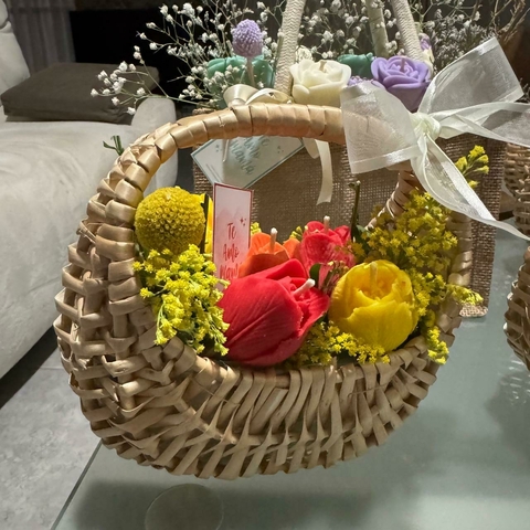 CANASTA DE TULIPANES - comprar en línea