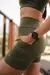 CONJUNTO SHORT ESSENTIAL E TOP SLIM VERDE MUSGO na internet