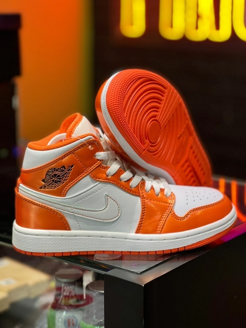 JORDAN 1 MID ELECTRO ORANGE TALLA 22.5CM G5