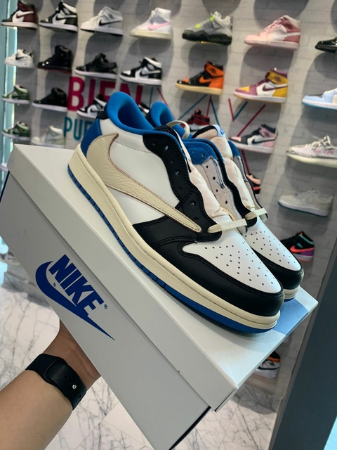 JORDAN 1 LOW TRAVIS SCOTT FRAGMENT G5 TALLA 29CM