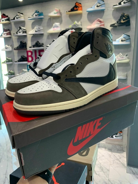JORDAN 1 HIGH TRAVIS MOCHA TALLA 23 CM G5