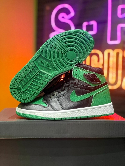 JORDAN 1 HIGH BLACK GREEN