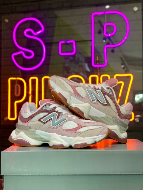 NEW BALANCE 9060 ROSE PINK G5 TALLA 22.5CM