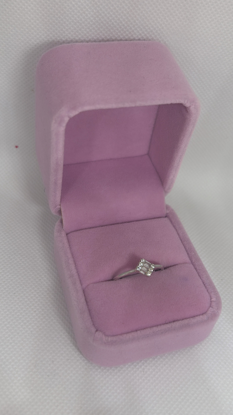 Anel pedra quadrada prata 925