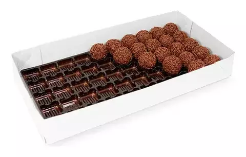 BERÇO PARA BRIGADEIRO 50 DOCINHOS COM 25 UNIDADES