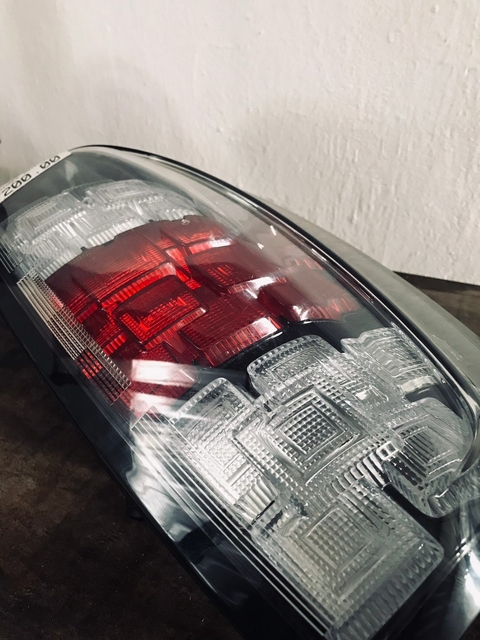 LANTERNA UNO VIVACE 2011 FUME (USADO)