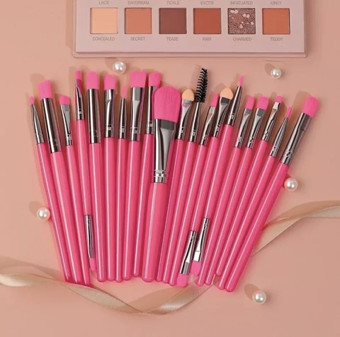 12 Kit C/ 20 Pincéis De Maquiagem
