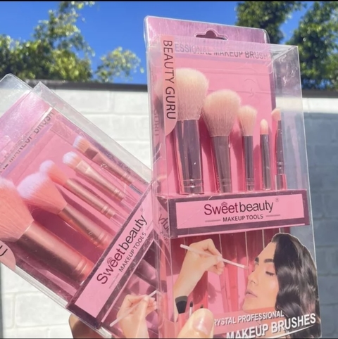 Kit 5 Pincéis de Maquiagem para Aplicação de Blush Pó e Sombras