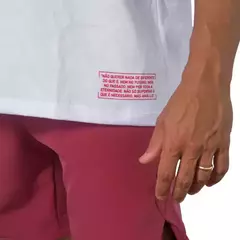 CAMISETA MASC OVERSIZED BRANCA CVERMELHO na internet