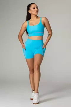 Short Médio com Bolsos Laterais OnMove Magic Blue