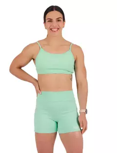 SHORTS EMPINA BUMBUM MENTA na internet