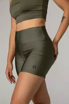 Short Médio Básico OnMove Gloss Green na internet