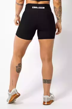 Short Curto Kebra Kexo Black na internet