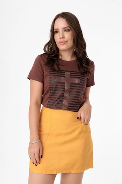 T-SHIRT CRUZ COM STRASS