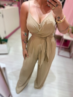 Macação amarrações Helena nude - Diamante Rose | Moda feminina Esteio | Loja de roupas feminina