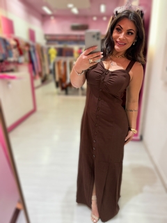 Vestido midi botões Caroline (marrom)