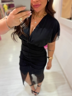 Vestido midi transpassado Mika verão preto - comprar online