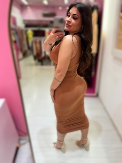 Vestido midi Maya telha na internet