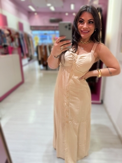 Vestido midi botões Caroline (nude)