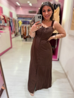 Vestido midi Yasmim (marrom)