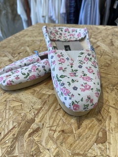 Alpargatas Estampadas. Floreadas - comprar online