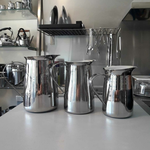 Jarra agua acero inoxidable