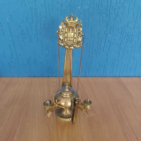 Raro lampião a óleo em bronze maciço