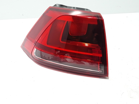 CALAVERA IZQUIERDA ORIGINAL GOLF MK7