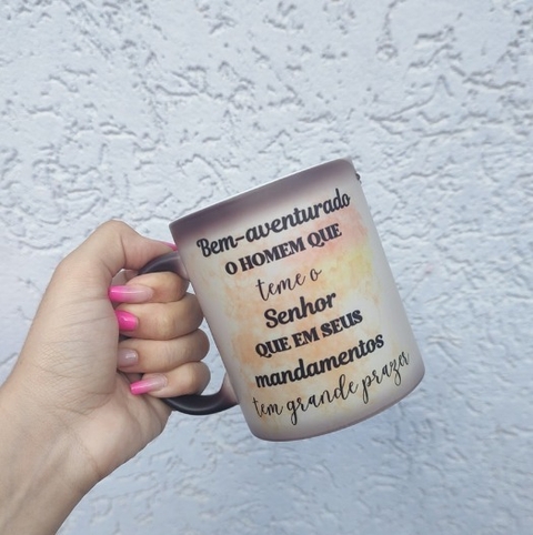 Caneca de porcelana mágica personalizada