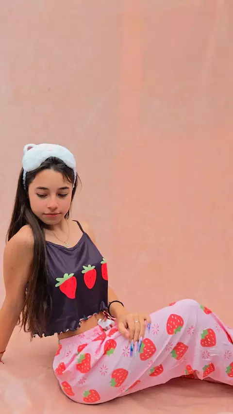 PIJAMA STRAWBERRY - comprar online