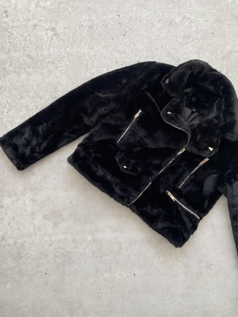 Campera piel cierres