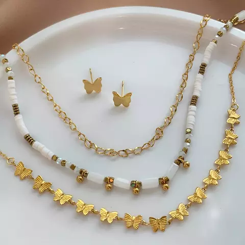 Kit colar e brinco mini borboletas dourado e branco aço inox - comprar online