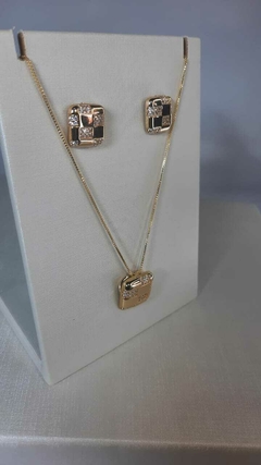 Conjunto Quadrado Cravejado em Micro Zircônias - comprar online