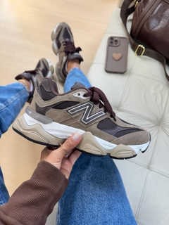 NB 9060 COURO CASTOR/CAFÉ