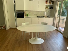 Mesa de Jantar Saarinen Tulipa - Oval - 180x100cm - Quartzo Branco Zeus - Moveis &  Design