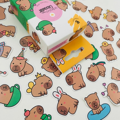 Adesivo na caixinha - Capivaras - comprar online