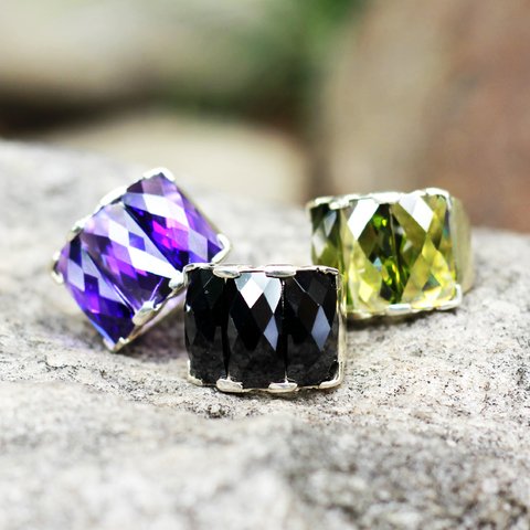 Anillo Plata 925 y Zirconia COD. 2466