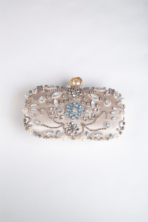 + clutch Nieve +