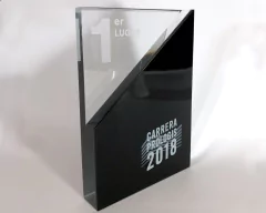 Reconocimiento deportivo en cristal