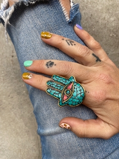 Anillo Hamsa en internet