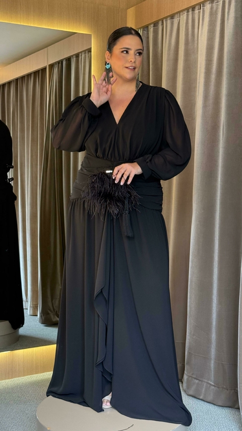 PRIMEIRA LOCAÇÃO preto manga longa plus - comprar online