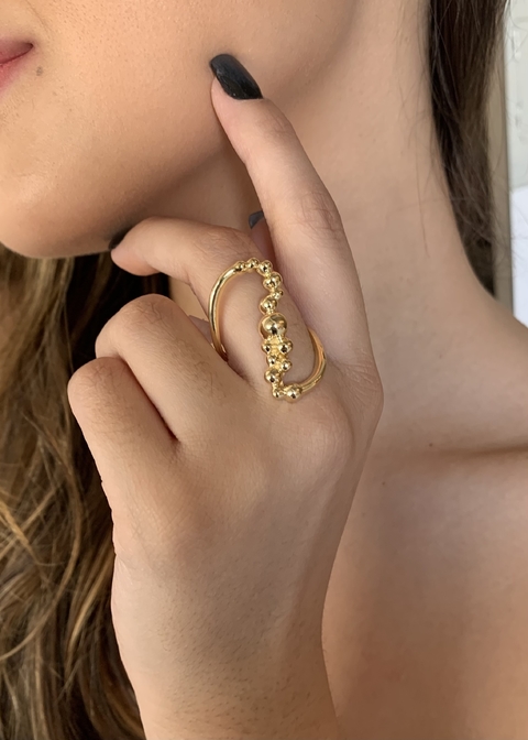 Anel dourado, em prata 925, de bolinhas lisas tipo Z