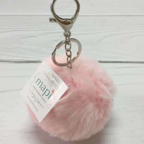 LLAVERO POMPÓN GRANDE ROSA CLARO