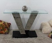 A26-0008 Mesa de arrime