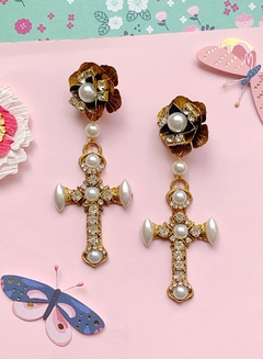 Aros APRIL